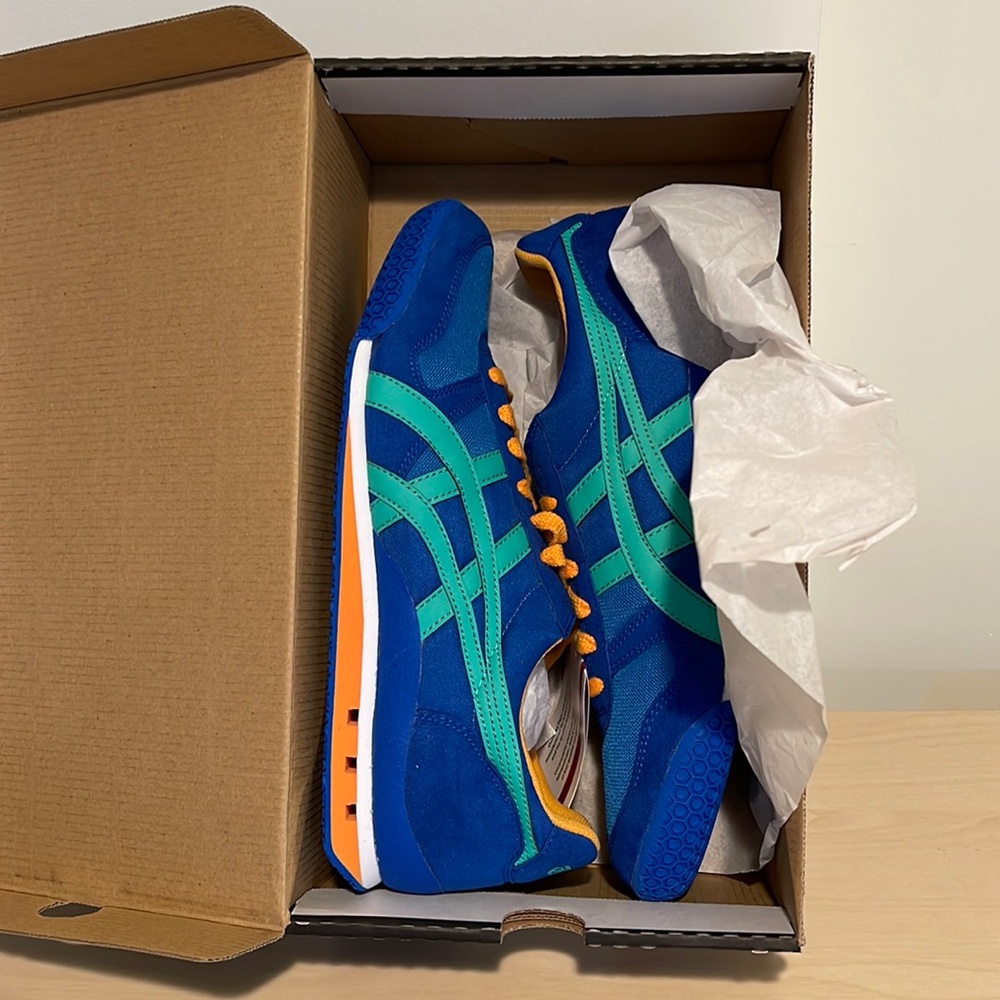 Brand new with tags and box Mens size 10 ultimate 81 Onitsukas